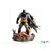 Batman The Dark Knight Returns Diorama 1/6 Batman 38cm