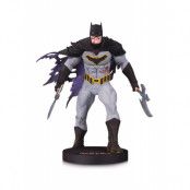 DC Designer Series Mini Statue Metal Batman by Capullo 16 cm