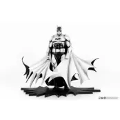 Dc Heroes - Batman Black & White Version" - Statue 1/8 27Cm"